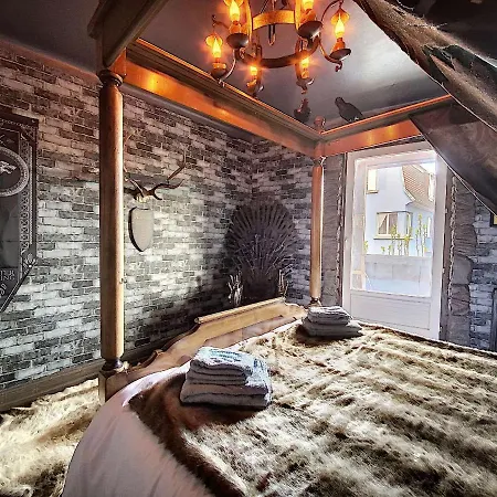 Logement Unique Inspire De Game Of Thrones Au Coeur De Apartman