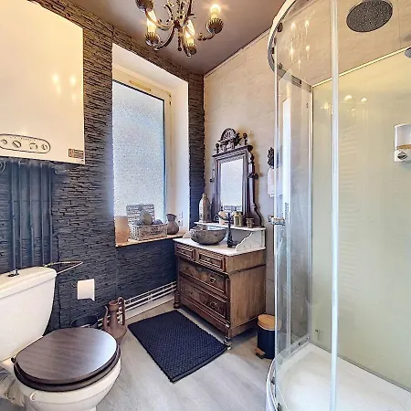 Logement Unique Inspire De Game Of Thrones Au Coeur De * Colmar